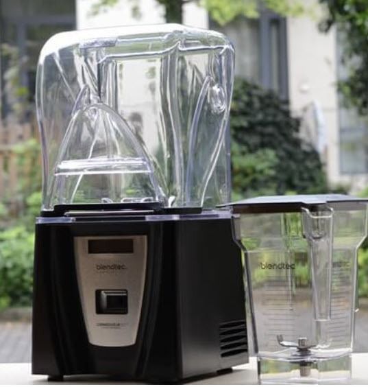 Blendtec CONNOISSEUR 825 Commercial Blender, TV & Home Appliances