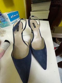 (Category: ) located in . Submitted by tabscloset (Listing ID 1207611838, Image 1). Description: .