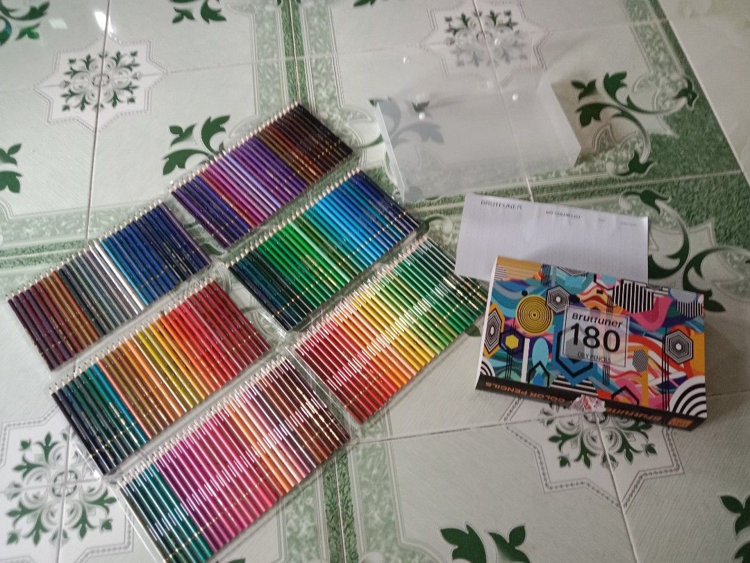 RUSH!! Brutfuner 180 Oily Color Pencil, Hobbies & Toys, Stationary