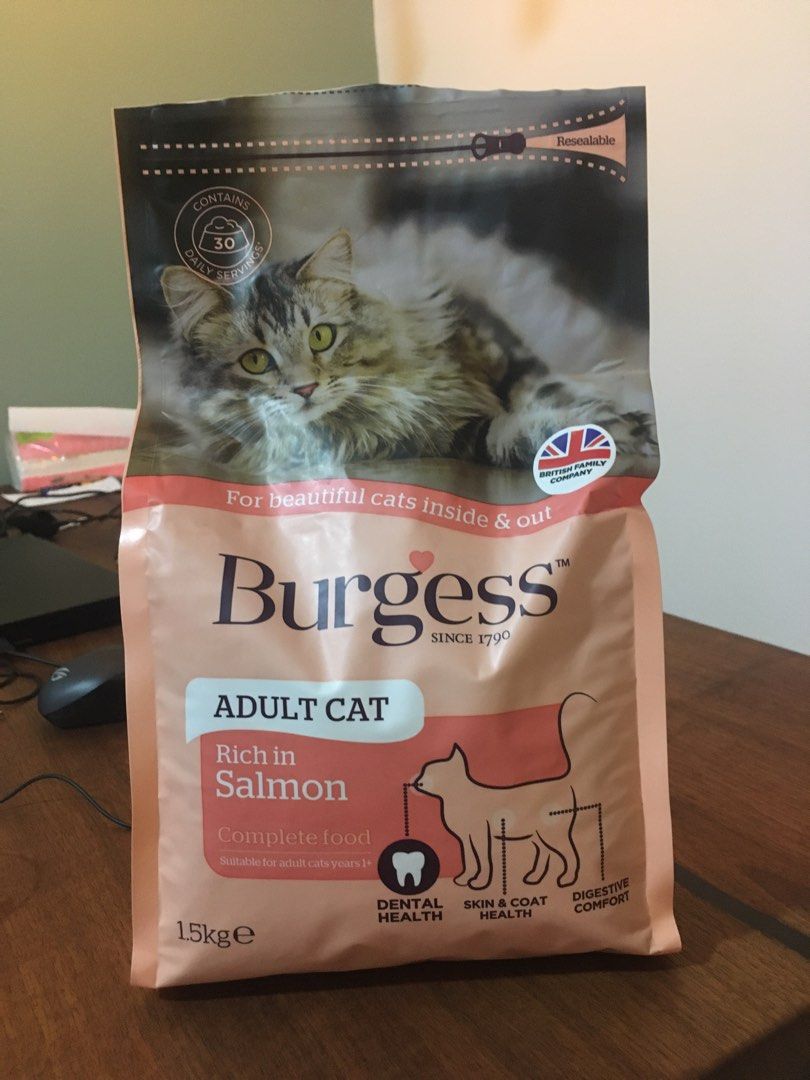 burgess cat food salmon flavour, Pet Supplies, Pet Food on Carousell