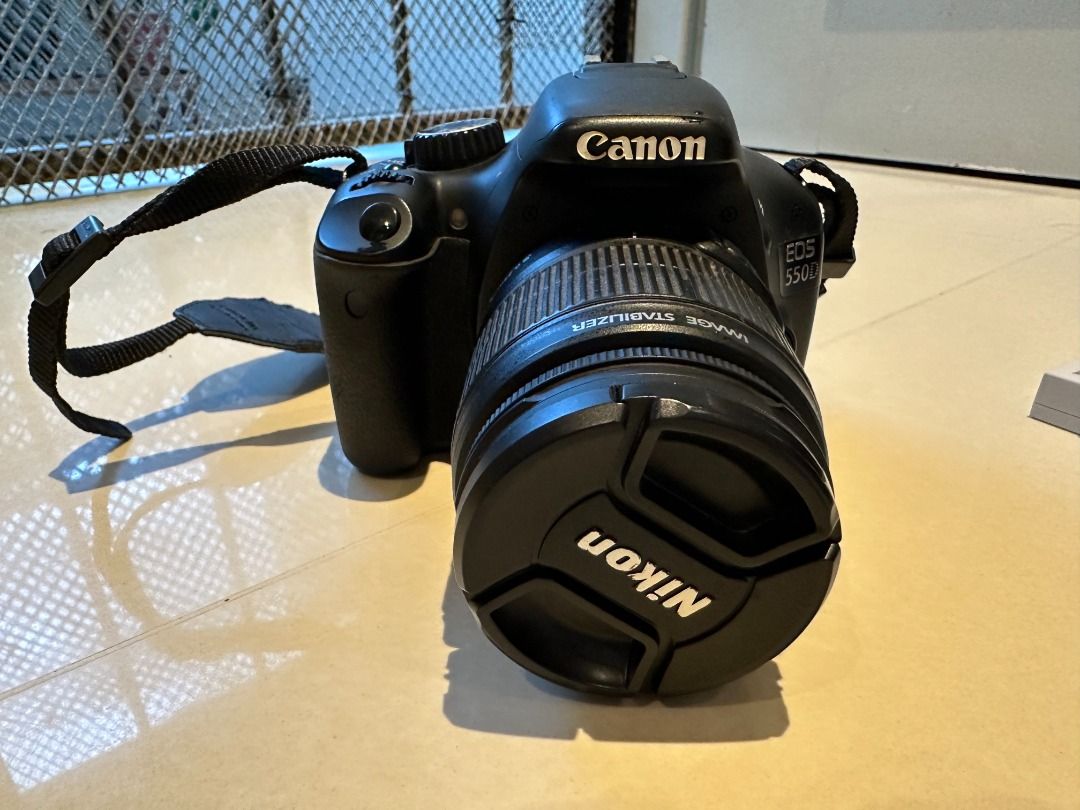 キャノン EOS 550D + 50mm STM f1.8 + 18-55mmデジタルカメラ