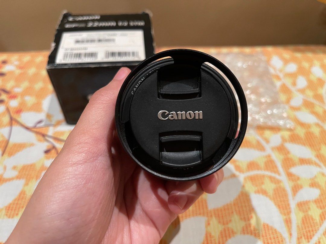 Canon Mirrorless Lens Canon EFM22mm f/2 STM With Box and Freebies
