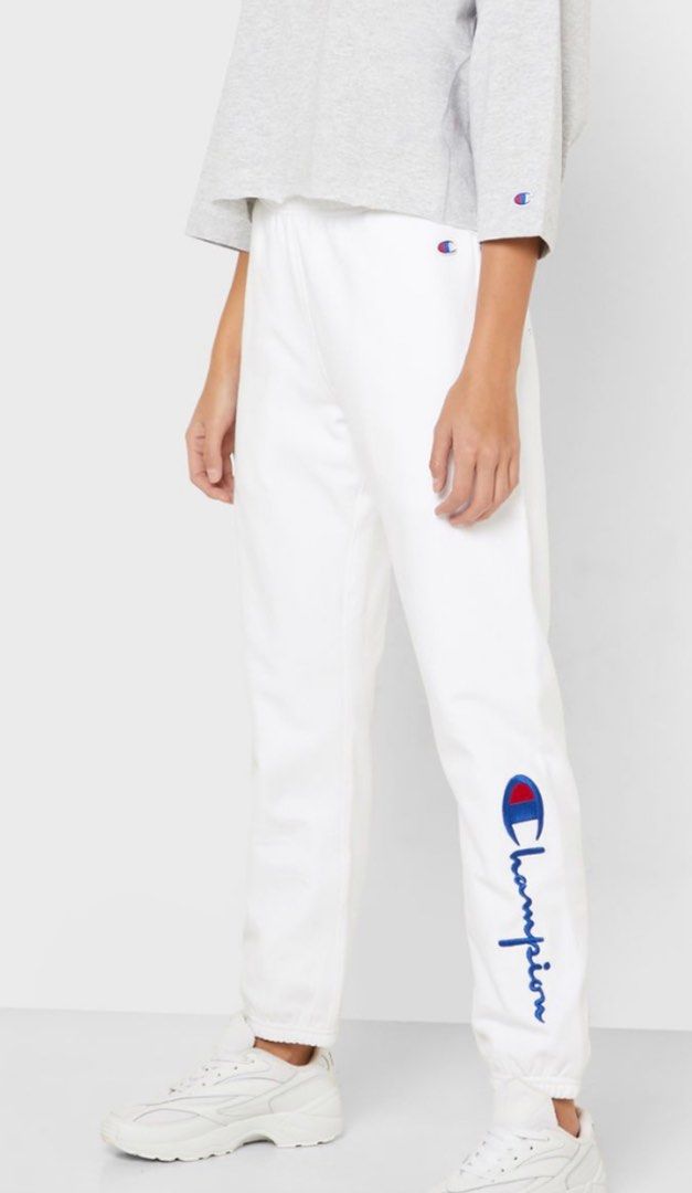 White 2025 joggers champion