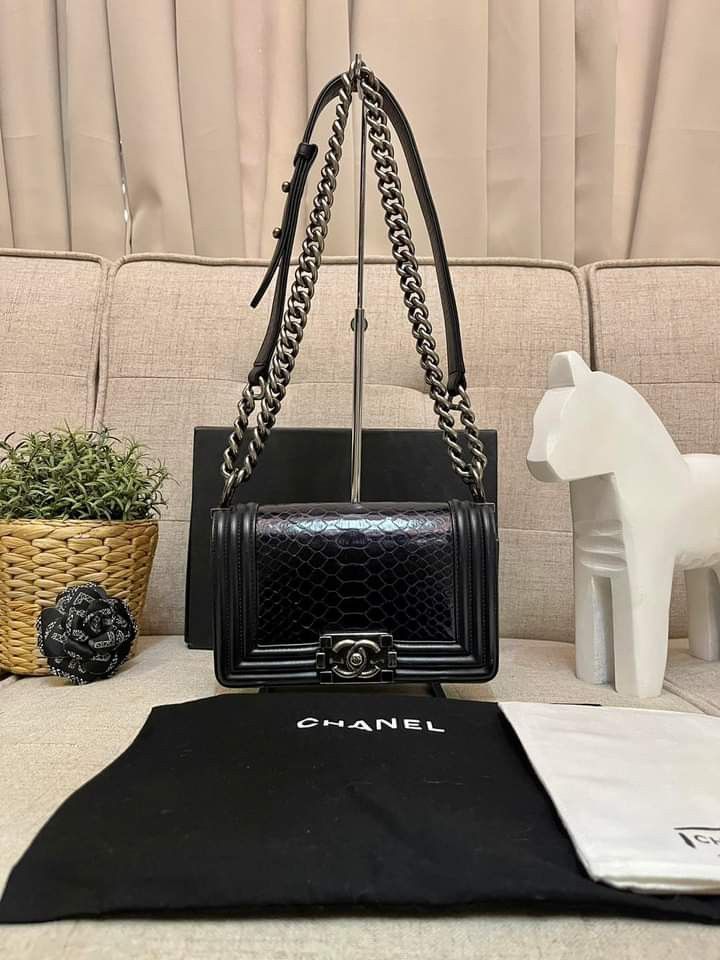 Chanel crocodile boy outlet bag