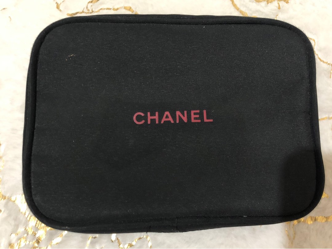 Chanel makeup kit luxury bags wallets on carousell