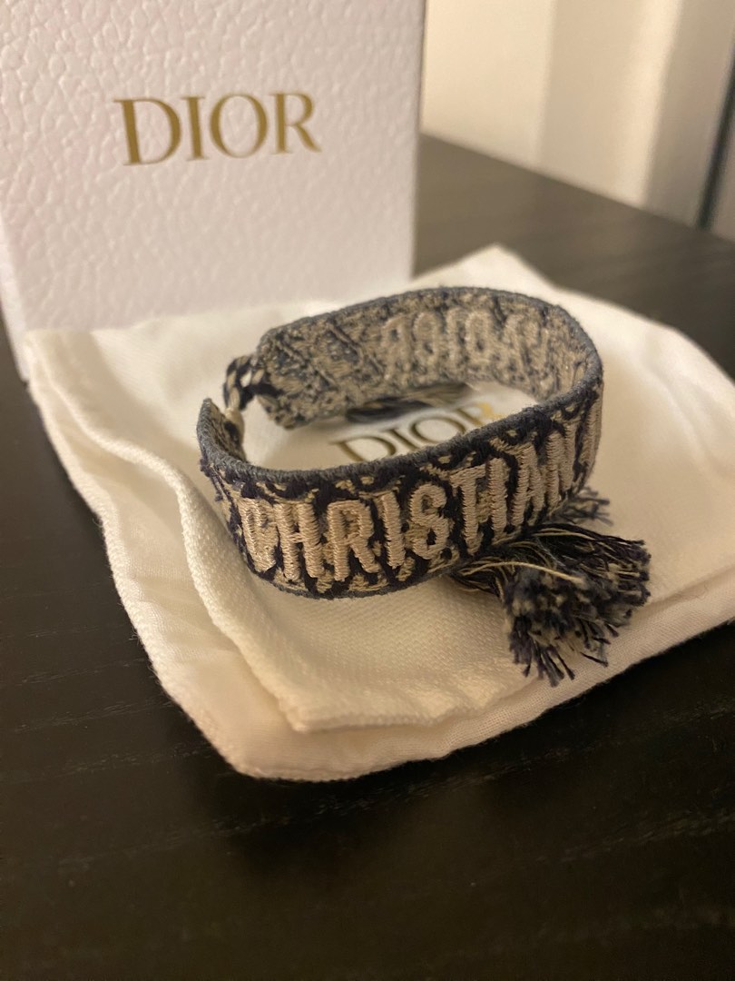 Christian Dior friendship bracelet, 名牌, 飾物及配件 Carousell