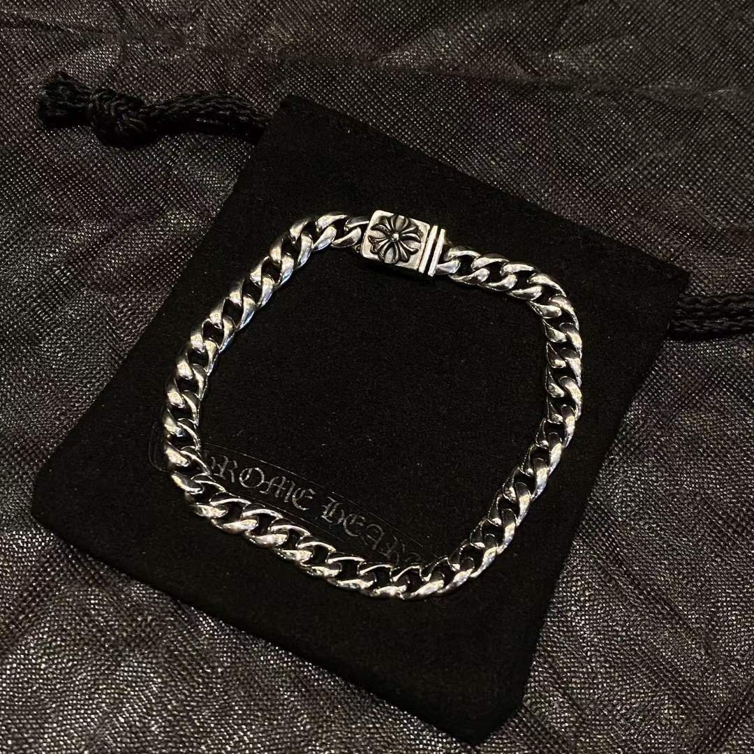 Chrome cheap hearts bracelet