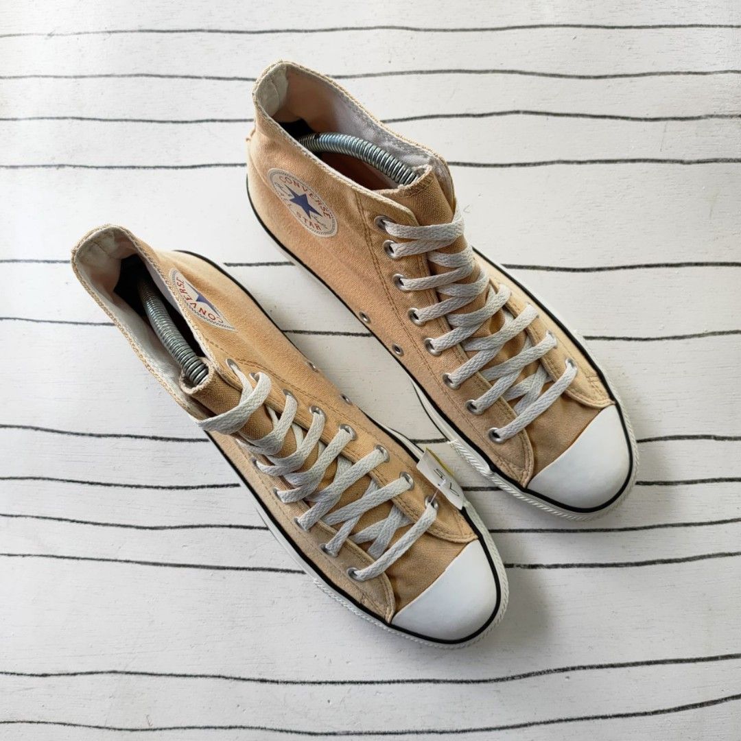 Cream converse uk discount