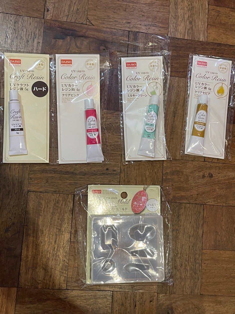 Daiso Color Resin UV Liquid and Mold, Hobbies & Toys, Stationary