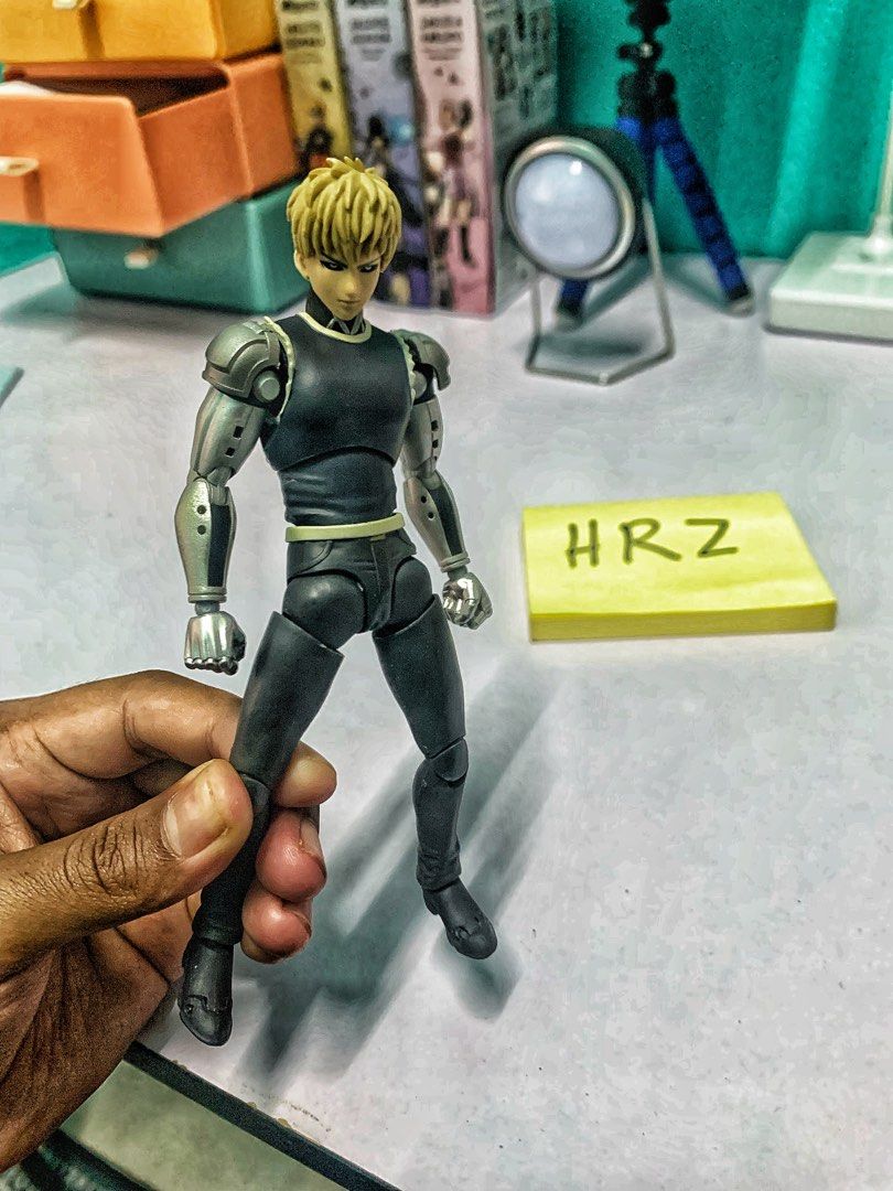 DASIN GENOS SHF FIGMA MAFEX