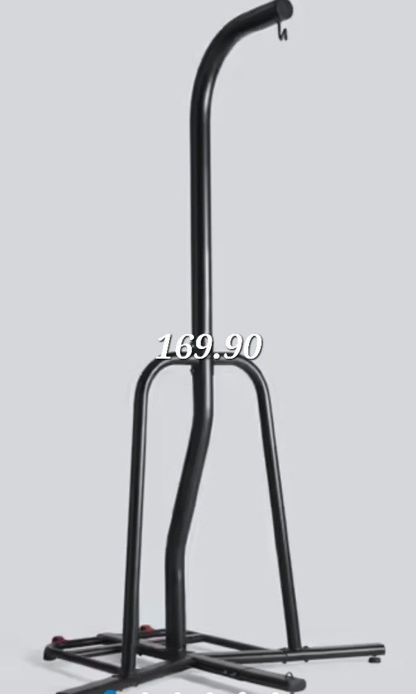 Punch bag store stand decathlon