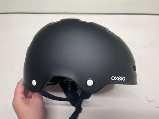 Decathlon Oxelo MF500 In-line Skating Skateboarding Scootering Helmet