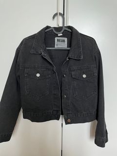(Category: ) located in . Submitted by Preloved365 (Listing ID 1207507046, Image 1). Description: .