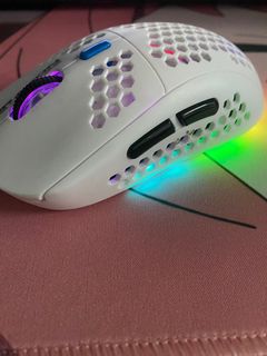 （分類：）位於 。 由 topg69420 提交（商品編號 1207524676，圖片 1）。簡介： 。