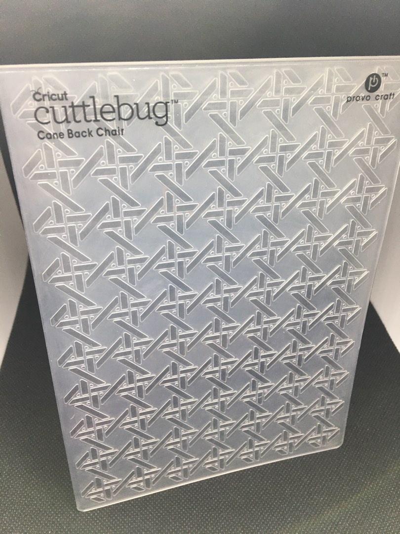 Embossing essentials embossing folder, Hobbies & Toys, Stationary & Craft, Craft Supplies