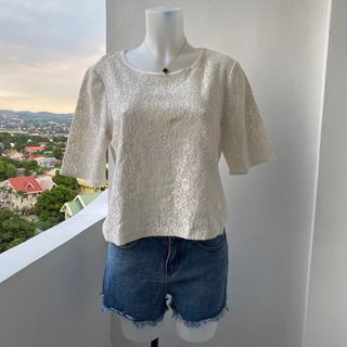(Category: ) located in . Submitted by amihanshops (Listing ID 1207455351, Image 1). Description: .