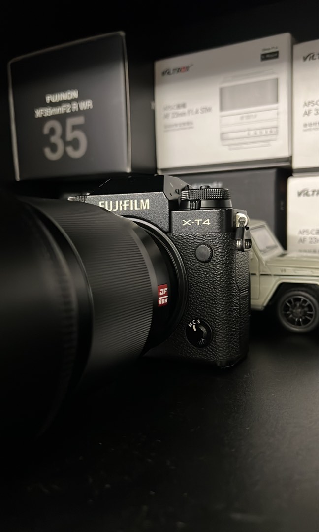 fujifilm xt4, Photography, Cameras on Carousell