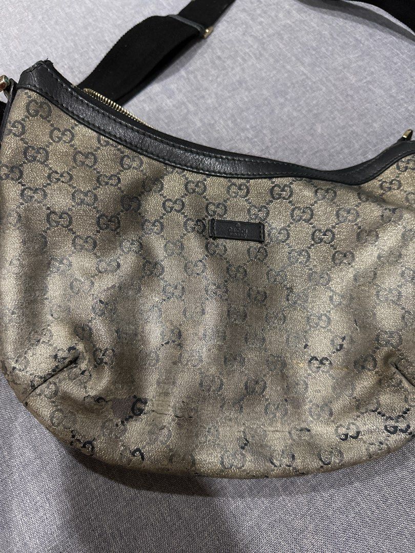 Gucci store bag peeling