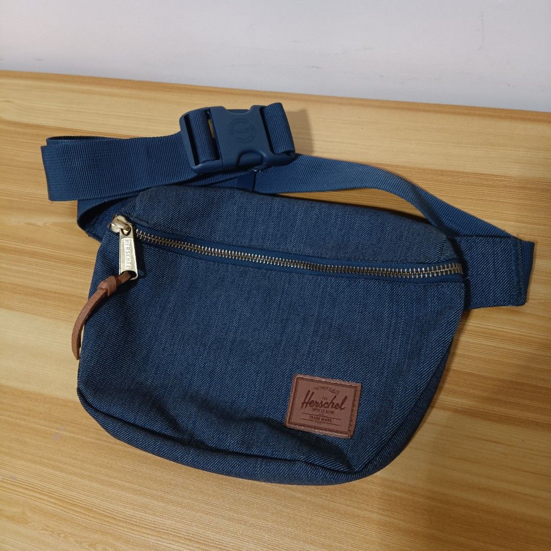 Herschel fifteen belt bag outlet