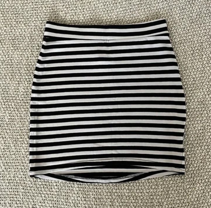 H M Striped Skirt Women s Fashion Bottoms Skirts on Carousell