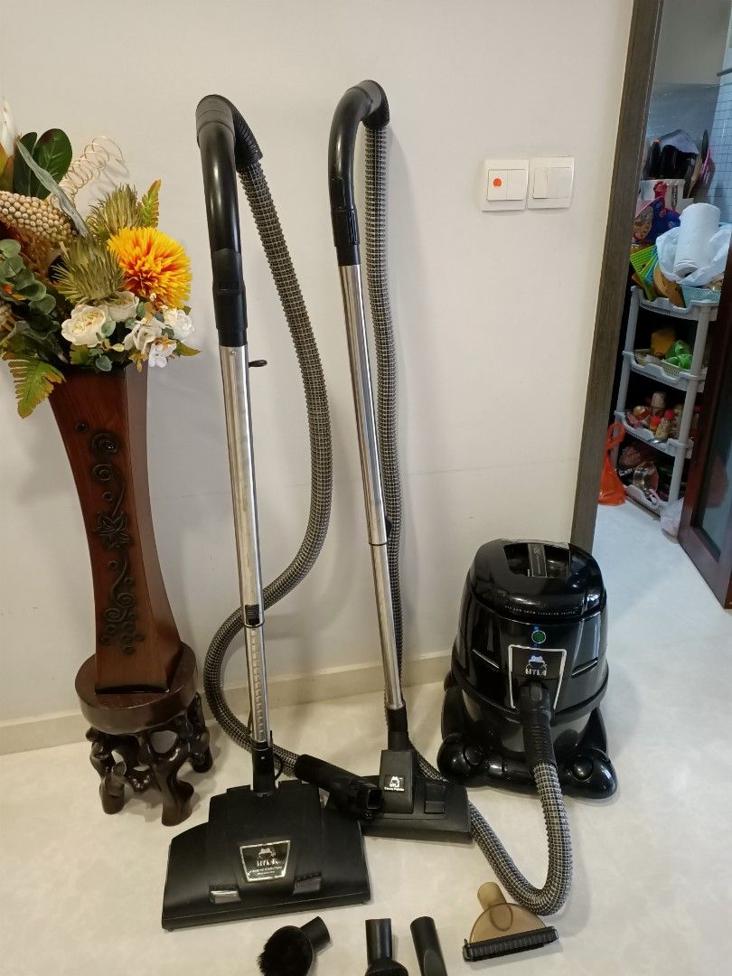Hyla Vacuum cleaner ( water based), TV & Home Appliances, Vacuum