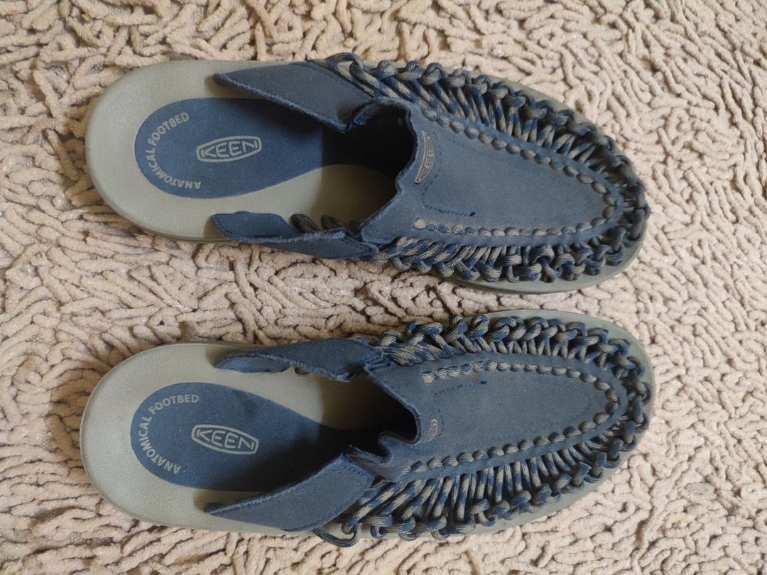 Keen Uneek slide, Women's Fashion, Footwear, Flipflops and Slides on