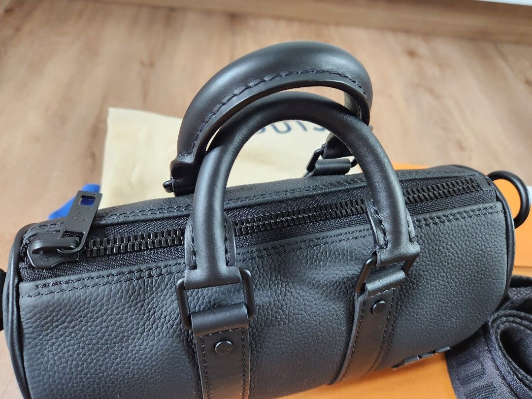 LnV KEEPALL XS M80950 in 2023  Louis vuitton handbags, Lv handbags, Vuitton