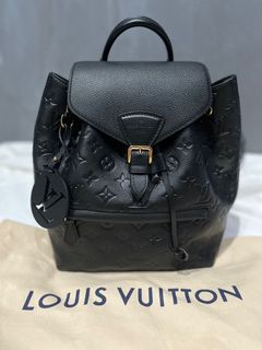 Louis Vuitton Monogram Soft Trunk Backpack MM Truck 29610A, Luxury, Bags &  Wallets on Carousell