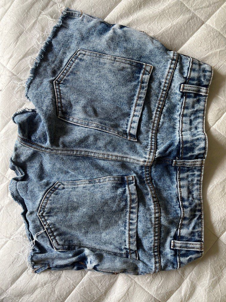 New look maternity shorts top