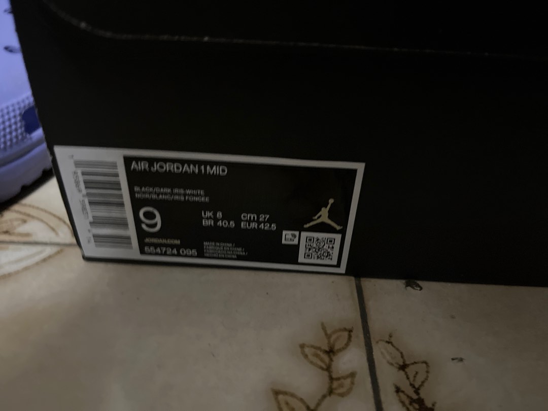mens jordan mids