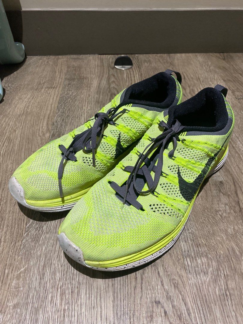 004 sticky rubber nike