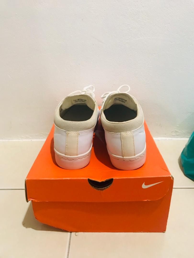 nike white shoes for men