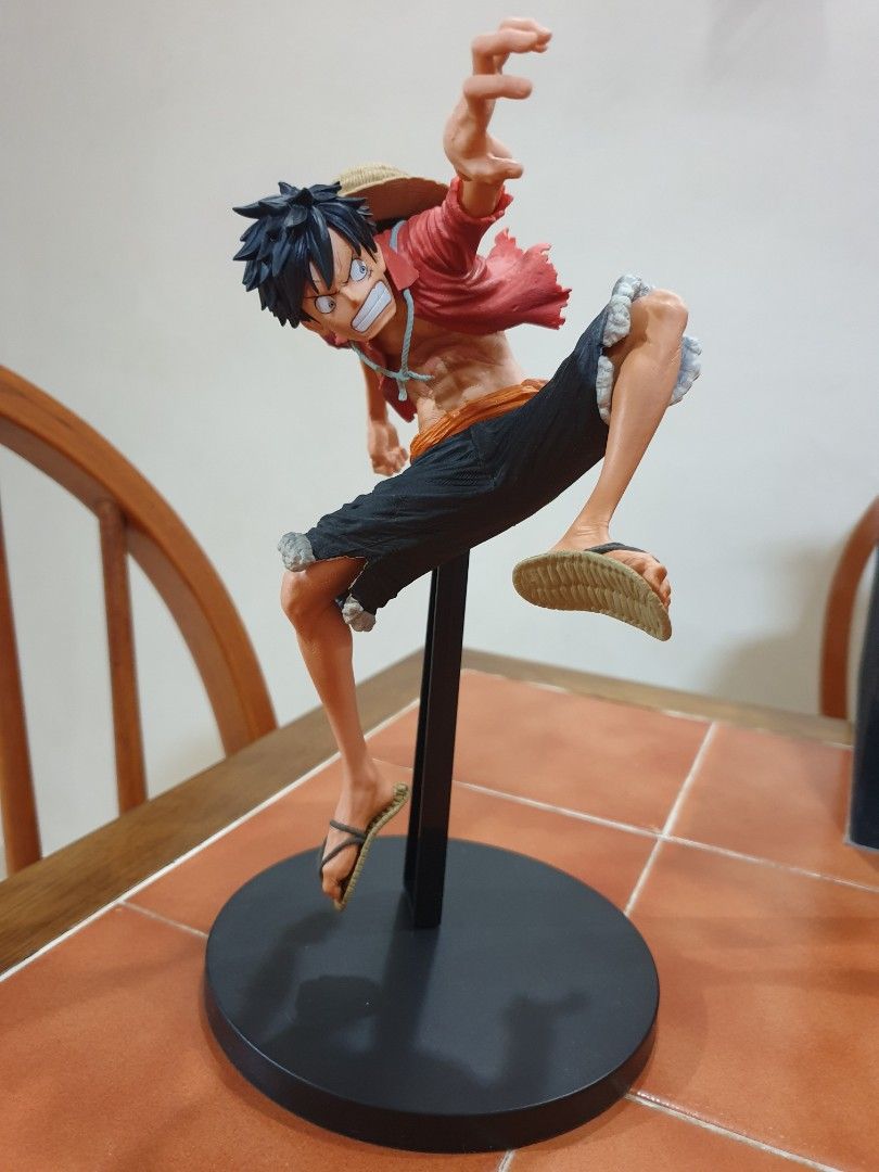 Wackelnder Holzmann Für Auto-Armaturenbrett - Handgefertigte Dekofigur Mit Magnetischer Basis