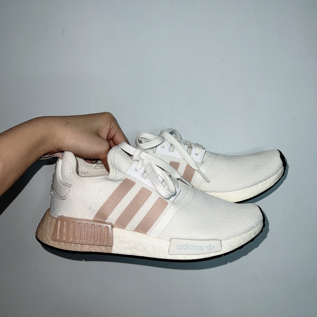 ORIGINAL ADIDAS NMD R1 Boost Women s in White Rose Gold Women s