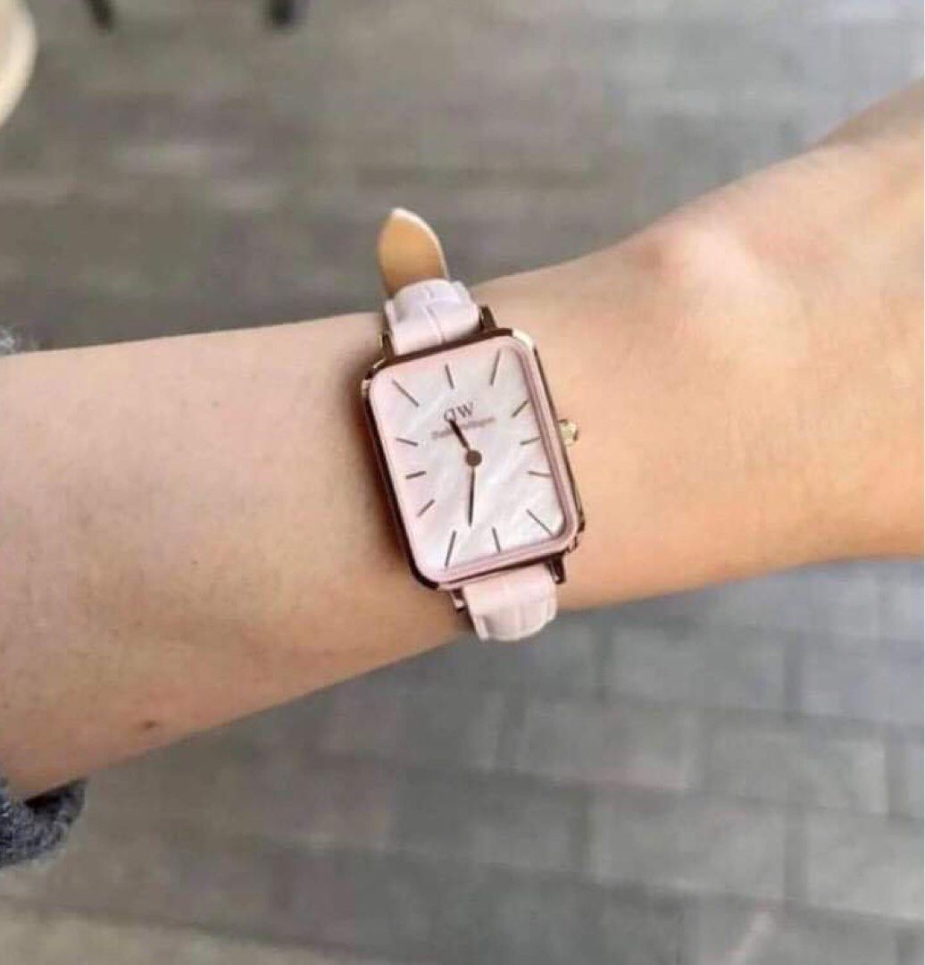 Brand new Dw ladies watch, Women's Fashion, Watches & Accessories, Watches  on Carousell
