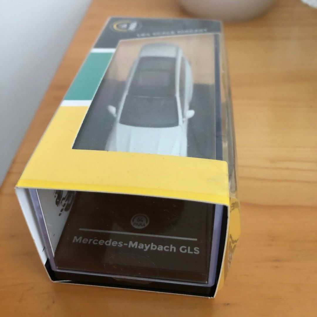 para64-1-64-mercedes-maybach-gls-white-carousell