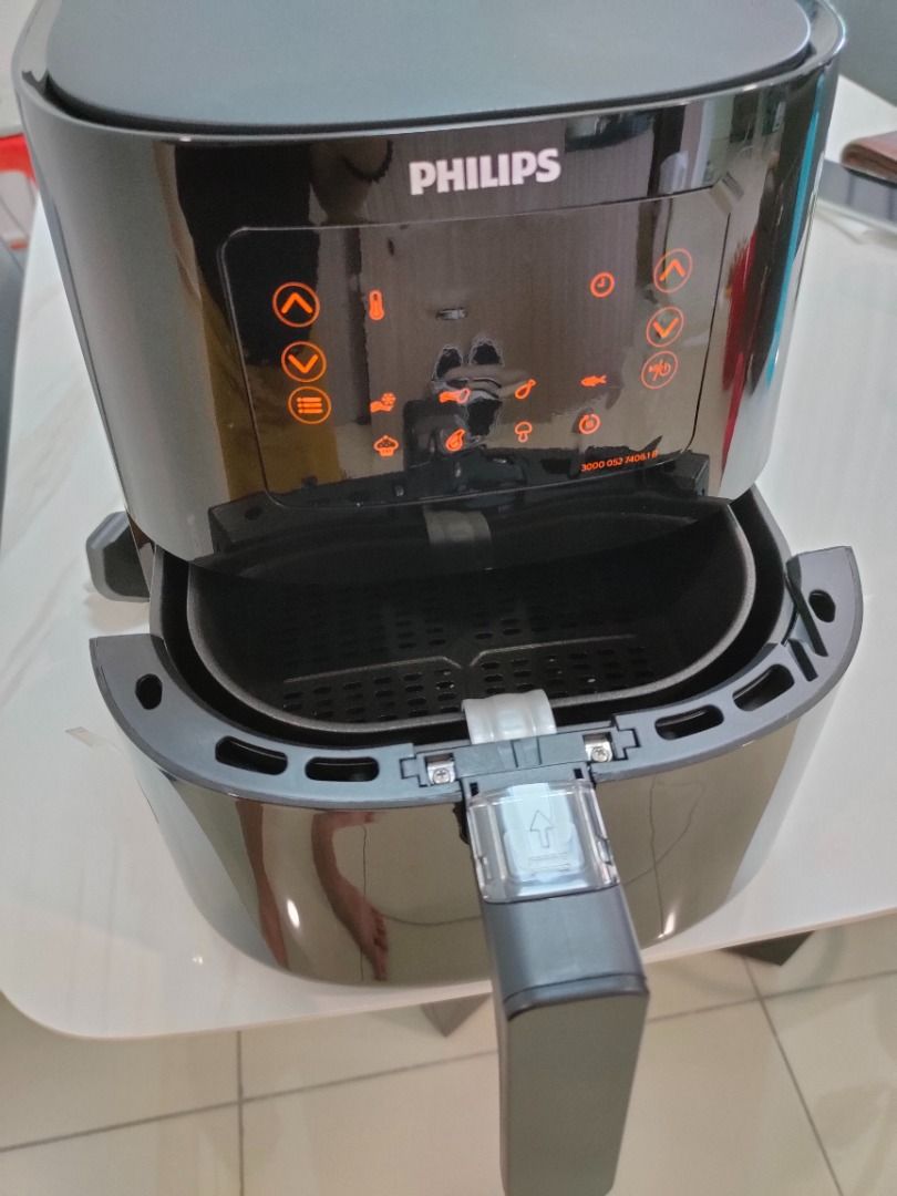 PHILIPS 3000 Series Air Fryer Essential Compact w Rapid Air Technology  HD9252/91