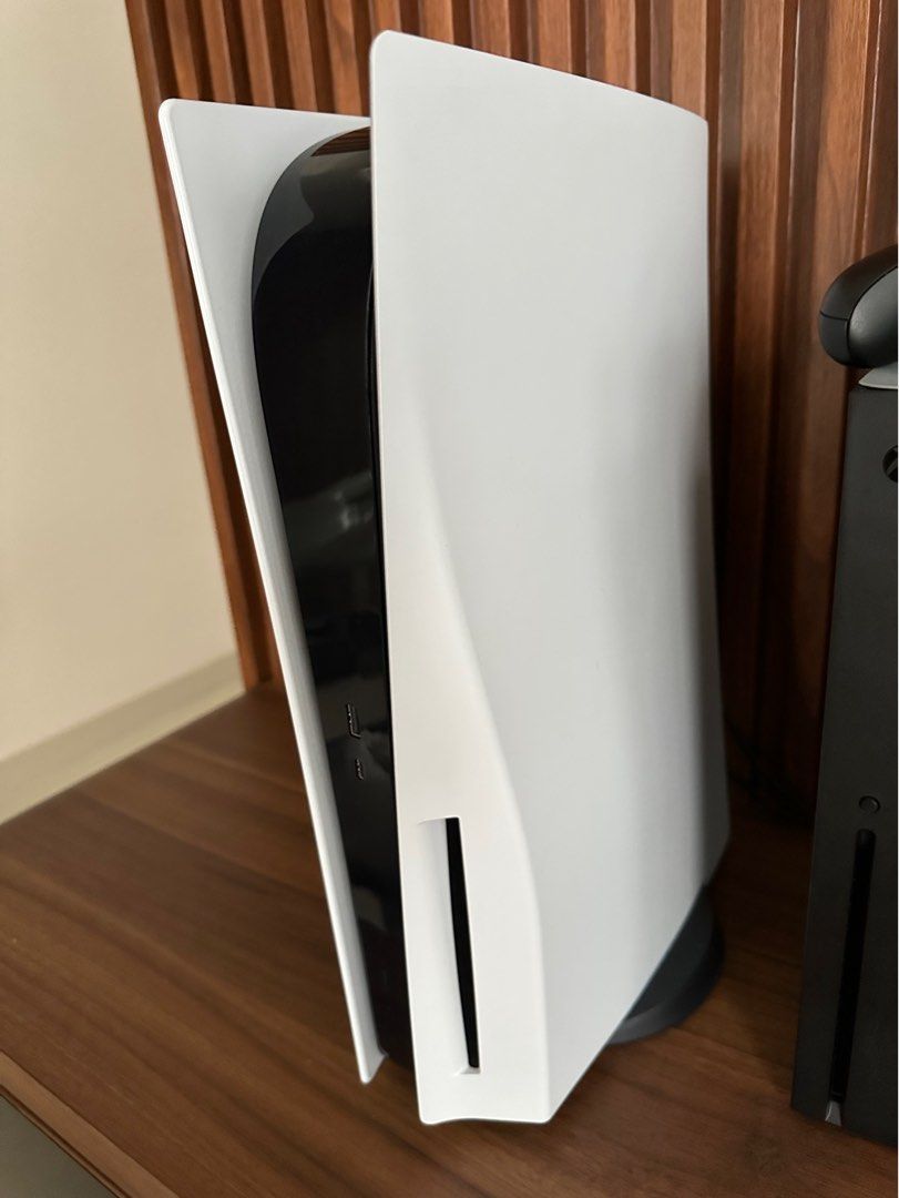 Playstation 5 disc edition PS5 *Fixed for Quick Deal*, Video Gaming