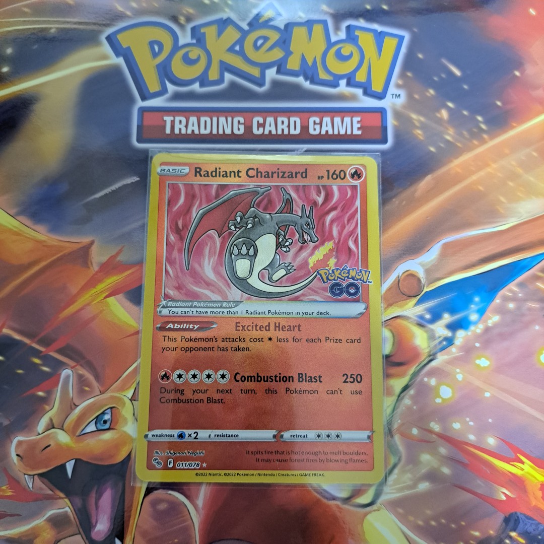  Radiant Charizard - 011/078 - Pokemon Go - Shiny Pokemon Card :  Toys & Games