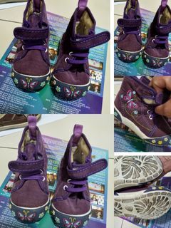 Preloved 2 yrs old girl shoes