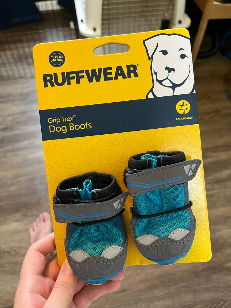 Ruffwear boots, Pet Supplies, Homes & Other Pet Accessories on Carousell