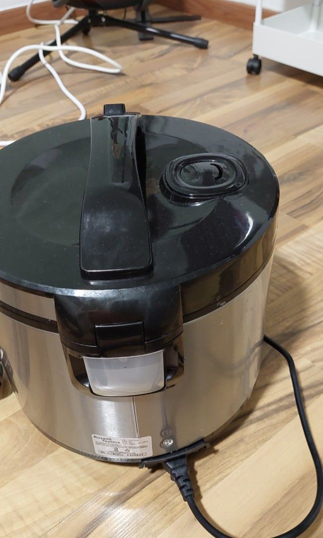 Russell Taylors Fuzzy Logic SMART Rice Cooker 1.8L ERC30, TV & Home