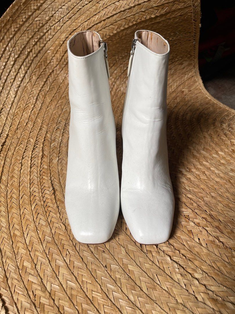 Nine west cheap white booties