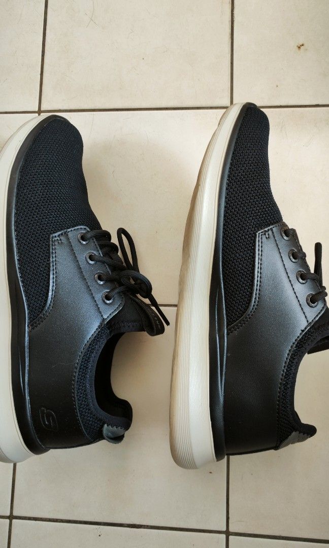 Skechers shoes size 42 clearance