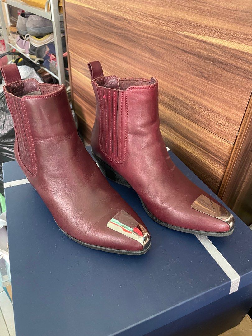 Staccato Leather Ankle Boots, Fesyen Wanita, Sepatu di Carousell Leather Ankle Boots Womens Staccato Leather Ankle Boots, Fesyen Wanita, Sepatu di Carousell Leather Ankle Boots Womens