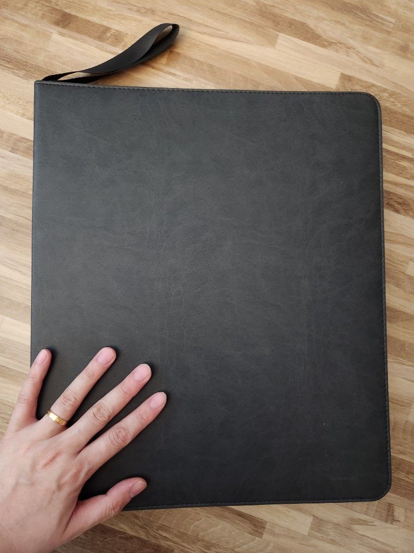 [Couriered to ur house] Toploader album leather binder top loaders