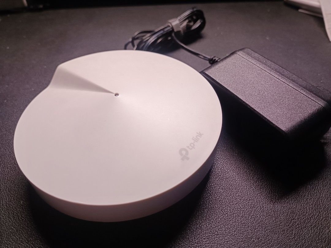 TP Link Deco M5 WiFi Extender System (Category: Networking) located in Manila. Submitted by aldrin_jeth (Listing ID 1206176218, Image 2). Description: All Decos come with a 1-month replacement warranty 😊 ===========AVAILABLE========== 1800 per set - 1 pc Deco M5 (used), adapter, lan cable.