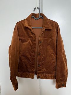 (Category: ) located in . Submitted by Preloved365 (Listing ID 1207502545, Image 1). Description: .