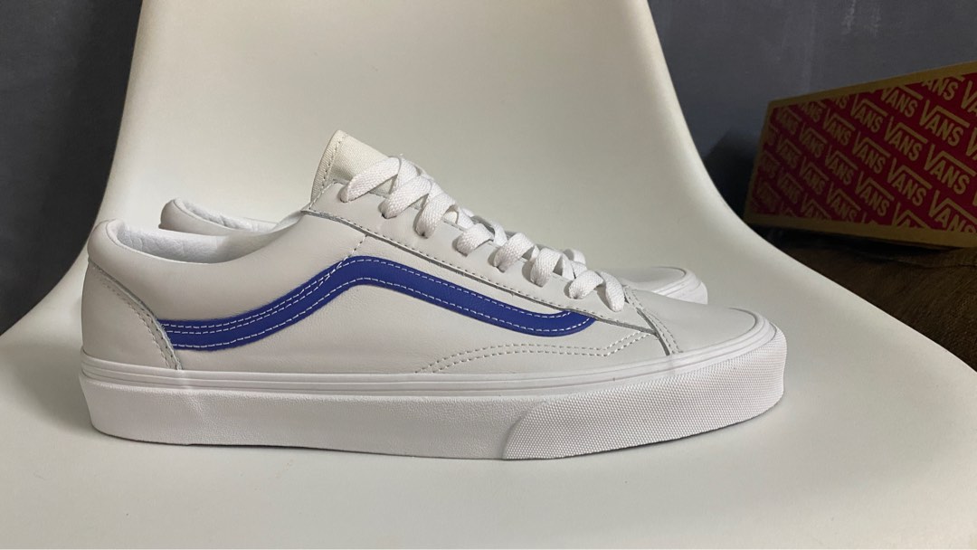 Vans white and blue stripe top