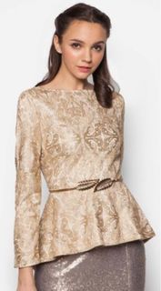 (Category: ) located in . Submitted by prettyclothes92 (Listing ID 1207616514, Image 1). Description: .